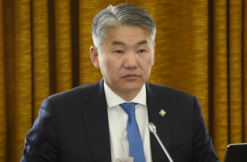 "Миний хувьд ямар нэгэн өрсөлдөөнд орохгүй"