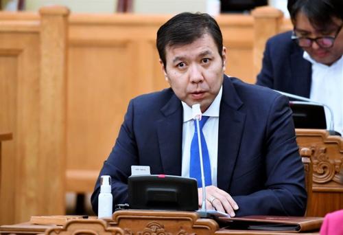 Б.Энхбаяр сайд дахиад хэвлэлийнхнийг гүтгэх гэж байснаа яагаад амаа хамхив