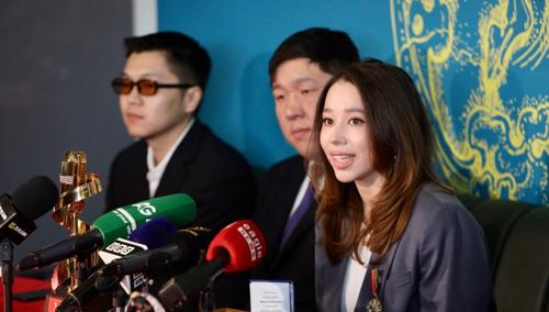 Дуу хөгжим Ч.Мишээл: Уртын дууг хаана ч дуулсан хүний сэтгэлийг татах увдистай учир уран бүтээлдээ заавал шингээх ёстой гэж бодсон