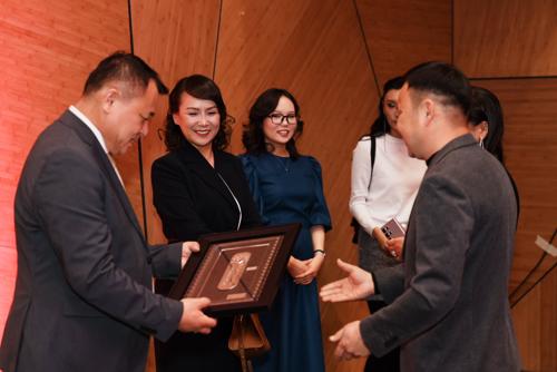 #СУРВАЛЖИЛГА "Траст Трейд"-ээр амьдарсан 25 жилийн түүх”