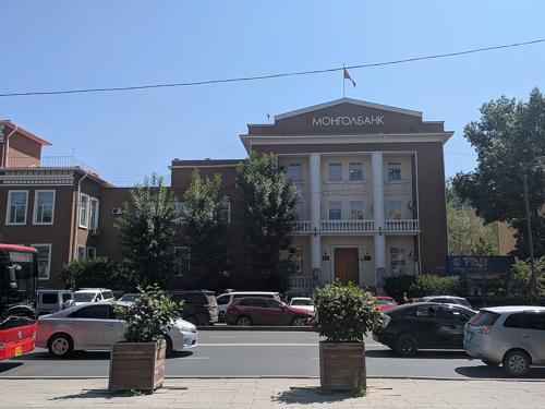 Тэтгэврийн зээлийн зохицуулалтыг цуцлах тухай