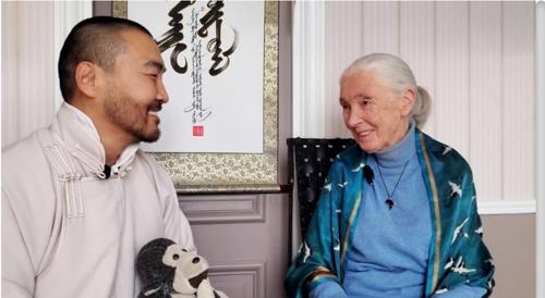 Жилдээ 4 тэрбумын хандалттай “Associated Press“ монгол залуу Б.Наранбадрахыг ОНЦОЛЖЭЭ