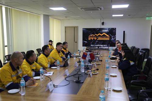 ЭЛЧИН САЙД ШЭНЬ МИНЬЖУАНЬ "ЭРДЭНЭС ТАВАНТОЛГОЙ" ХК-ИЙН УУРХАЙТАЙ ТАНИЛЦЛАА