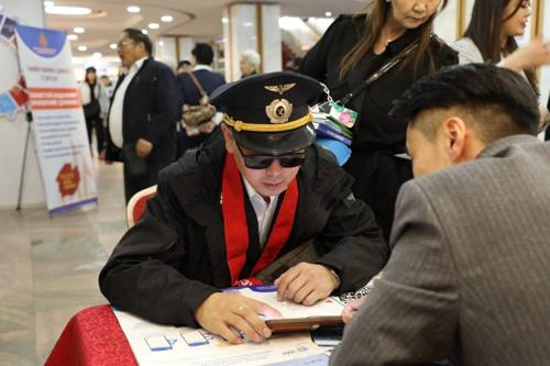 Нээлттэй хаалганы өдөрлөг боллоо