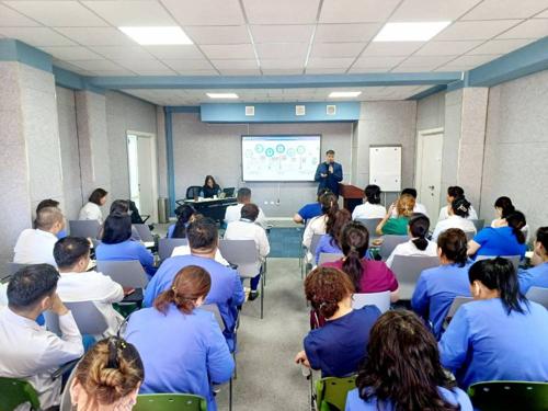 Хүрээ амаржих болон Өргөө амаржих газрын эмч, мэргэжилтнүүдэд мэргэжил аргазүйн зөвлөгөө өглөө