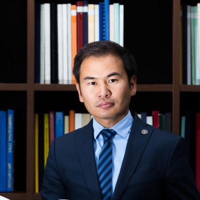 Үндсэн хуулийн цэцийн гишүүнд нэр дэвшсэн хуульч О.Мөнхсайхан олонхийн санал авчээ