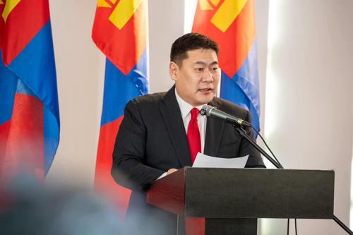 Солонгосын хэвлэл:Шударга дүрээр гарч ирсэн Л.Оюун-Эрдэнэ өөрөө авлигын асуудалд орооцолдов