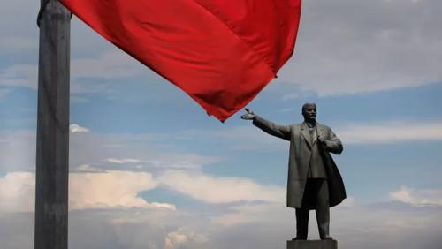 Лениний Төв Ази дахь хамгийн том хөшөөг буулгажээ