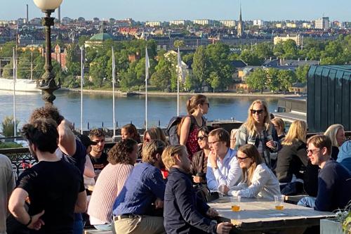 Швед улс анхны "тамхигүй" улс болох гэж байна