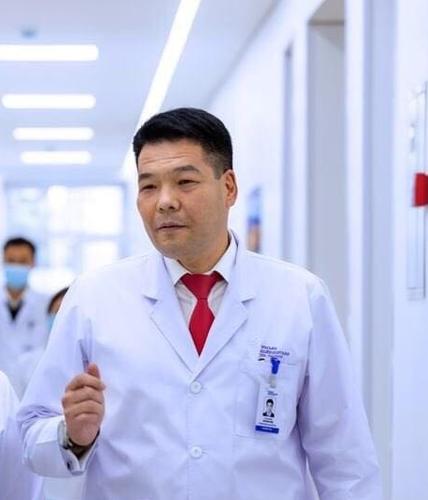 Ковид-19 цар тахлын халдварын оношилгоо, эмчилгээний талаар ЭМ-ийн сайд С.Энхболд тайлбар хийв