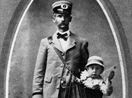 АНУ-д хүүхдээ шуудангаар илгээдэг үе байсан