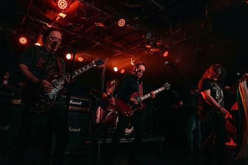 "Харанга" хамтлаг Европ дахь тоглолт саатжээ