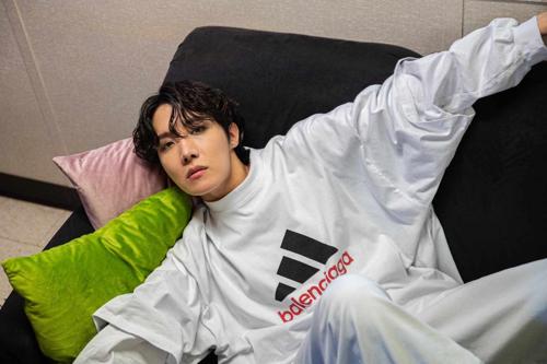 J-Hope-ийн Япон дахь аялан тоглолтыг дэлхий даяар шууд дамжуулна