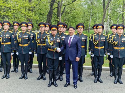 Монгол цэргүүд өнөөдөр ёслолын жагсаалаар алхана