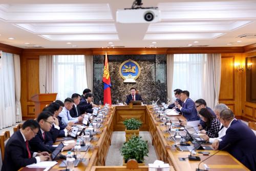 Төгрөг нуурын ордыг эдийн засгийн эргэлтэд оруулж,  өгөөжийг Үндэсний баялгийн санд төвлөрүүлнэ