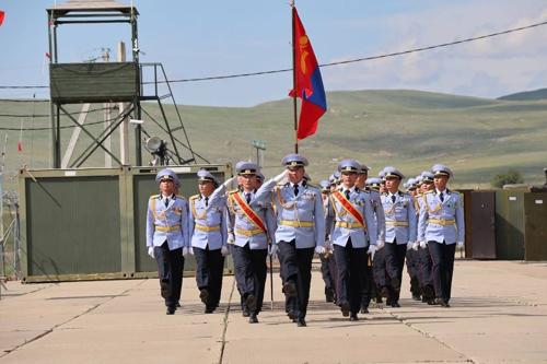 Монгол цэргүүд Хабаровск хотыг зорино