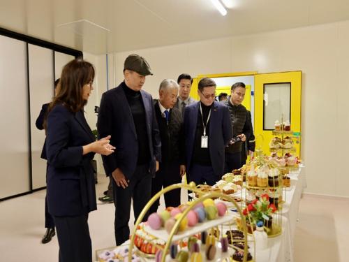 Ерөнхийлөгч У.Хүрэлсүх “Жүр Үр” ХХК-ийн үйлдвэрт ажиллалаа