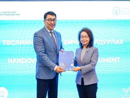 “Дэлхийн өмнөд бүсийн хөрсний тогтвортой менежментийн чадавхыг хөгжүүлэх” төслийн нээлт боллоо