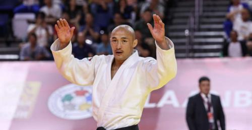 ЭЕРЭГ: Ё.Басхүү Их дуулгаас мөнгөн медаль хүртлээ