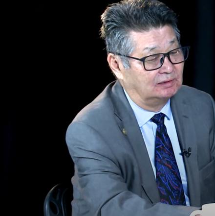 Анагаах ухааны доктор, профессор О.Баатархүүд “Академич П.Нямдаваа” алтан медаль олгожээ