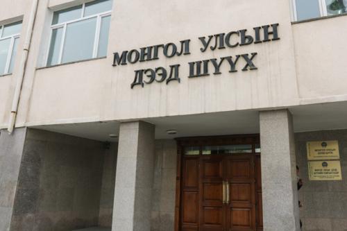Шүүгчид нөлөөлөх оролдлого хийж буй учир ШЕЗ-өөс цагдаагийн байгууллагад хүсэлт гаргалаа