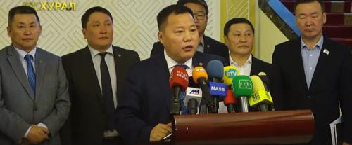 "Д.Ганбатыг АН-ын бүлгийн даргаас огцруулсан"