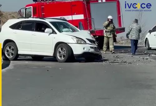 Суудлын тэрэг гал сөнөөх автомашинтай мөргөлджээ