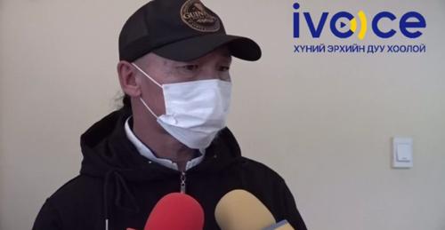 "Зургаан сартай жирэмсэн эхнэрт минь зулбуулах эмийг андуурч өгснөөс болоод хүүхдээ алдчихлаа"