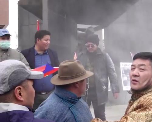 "Монгол Оросгүйгээр хэзээ оршин тогтнож байсан юм"