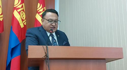 БАЯН-ӨЛГИЙ: Төрийн албан хаагчдын сургалт, нийгмийн баталгааг хангах талаар хэлэлцэнэ