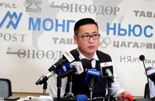 Хүчирхийлүүлж, амиа алдсан 8 настай охины хэргийг өмгөөлөгч Т.Хонгор үнэ төлбөргүй өмгөөлнө