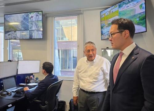 Монгол улсын их хурлын гишүүн Э.Батшугар "Appian capital" хөрөнгө оруулалтын сангийн үүсгэн байгуулагчтай уулзлаа