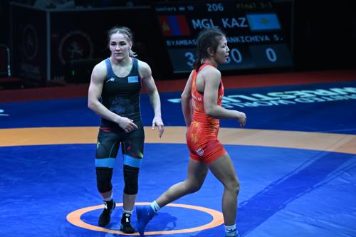 Б.Мөнхнөр, Б.Отгонтуяа, Э.Дэлгэрмаа нар ази тивээс хүрэл медаль хүртлээ