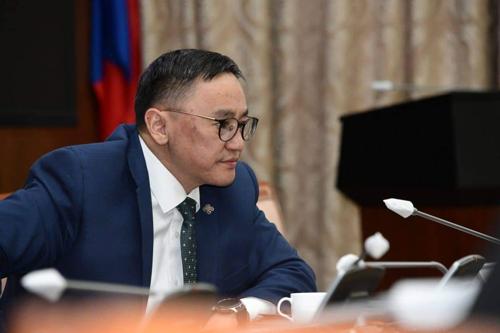 Хүүхдийг зам тээврийн осолд өртөхөөс урьдчилан сэргийлэх бүлэг УИХ-д байгуулагдлаа