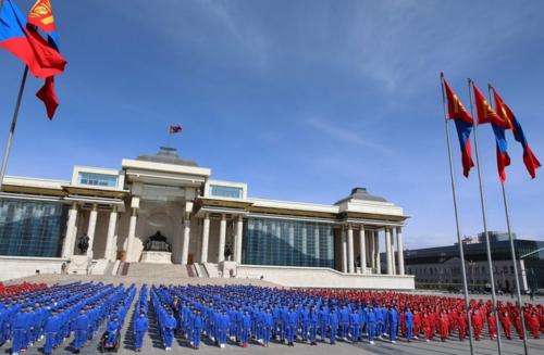 Сангийн сайд Б.Жавхлан: Монгол Улсын валютын нөөц 5 тэрбум ам.долларт хүрлээ