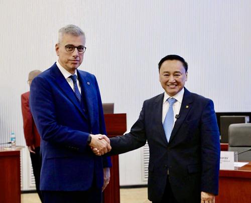 "ХАДВАР-2"  төвийг барихад Турк улсын Эрүүл мэндийн яам бүх талаар тусална