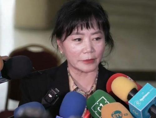 Б.Оюунбилэг: Миний үйлчлүүлэгч Ц.Чулуунзагд нь “Админерал” компанийн албан ёсны харьяалал бүхий хүн биш