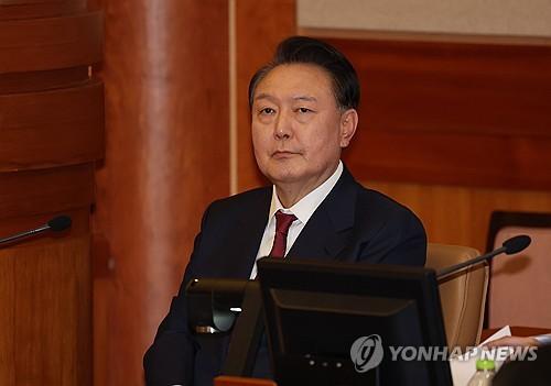 БНСУ:Ерөнхийлөгчийг шүүх хурлыг нээлттэй явуулна