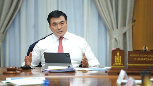 С.Амарсайхан: Малчид, хоршоологчдын зээлийн эргэн төлөлт сайн байна